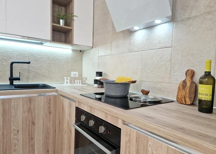 Lt Vista Mare -baia Verde- *